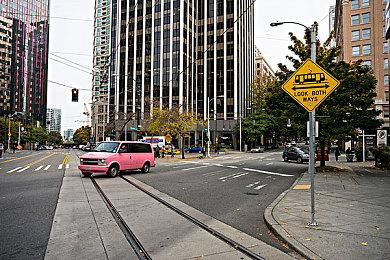 《法外枭雄：滚石城》Steam定价76元 限时免费试玩开启